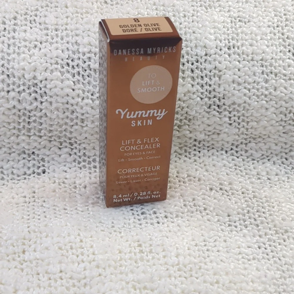 Danessa Myricks Yummy Skin Lift & Flex Concealer in 8-Golden Olive, 8.4ml/0.28fl